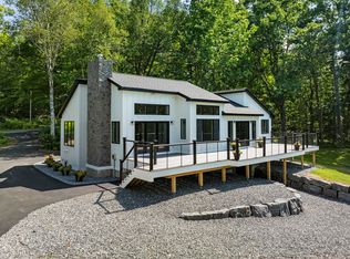 862 W Neck Rd, Nobleboro, ME 04555