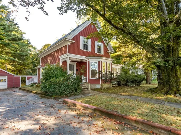 425 Lincoln St, Stoughton, MA 02072
