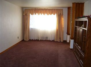 14274 Roberta Dr, North Huntingdon, PA 15642