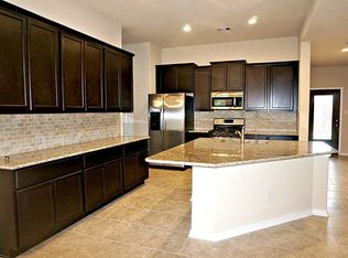 1806 Long Oak Dr, Pearland, TX 77581