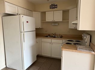 205 N Wolcott St APT 1B, Thornton, IL 60476