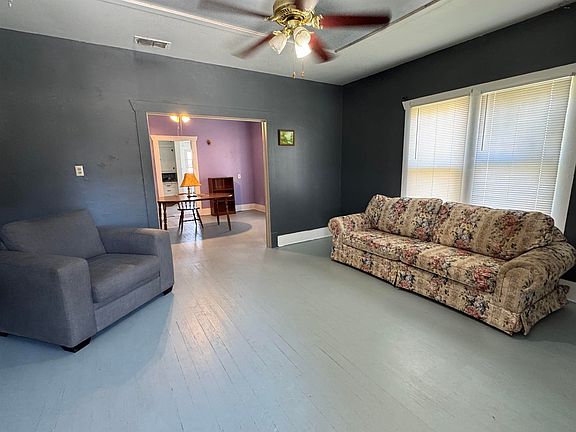 4th image of 304 W Nevada St