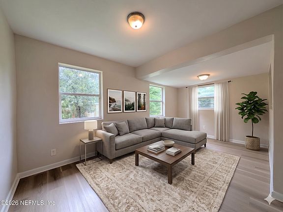 3rd image of 2750 CALLOWAY Circle