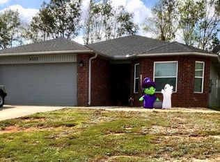 4333 Village Oak Ln, Pace, FL 32571