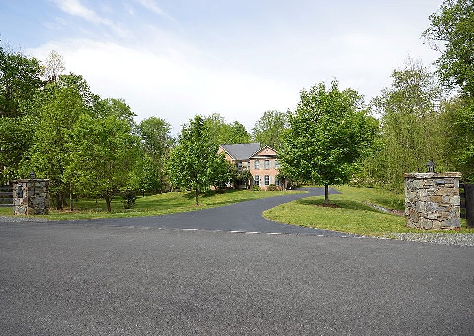 15280 Riding Club Dr, Haymarket, VA 20169 Zillow