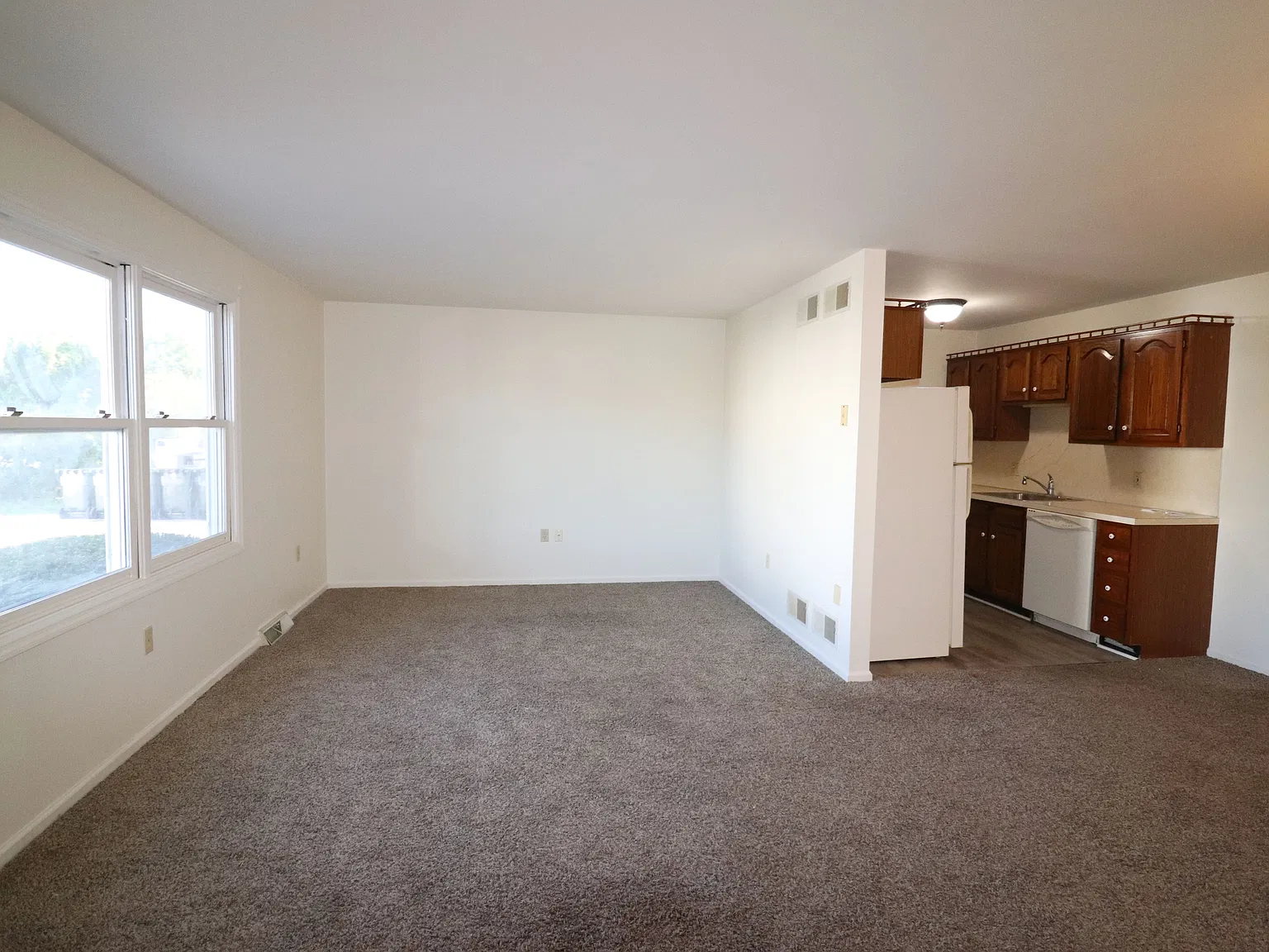 2 bed, $1,295 — Photo 4