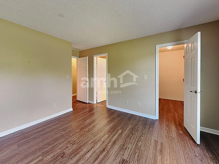8018 Bitternut Dr — Photo 12