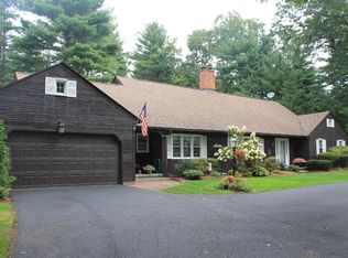 7 Blueberry Hill Rd, Wilbraham, MA 01095