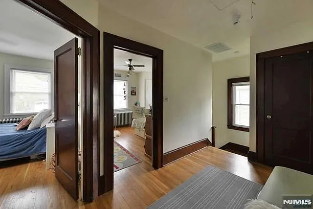 71 Everett St — Photo 8