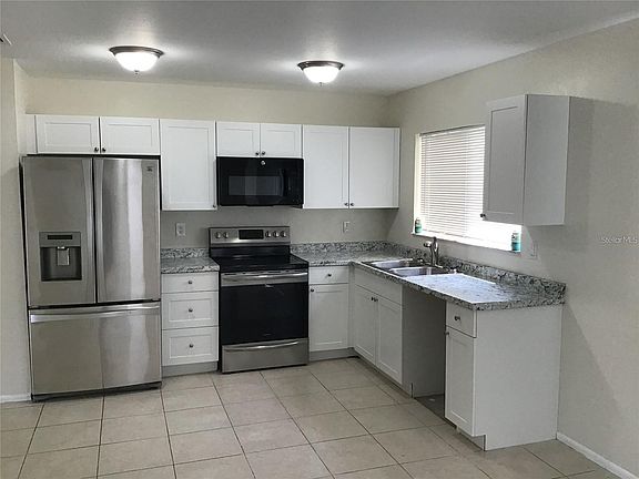 2nd image of 3160 Pan American Blvd