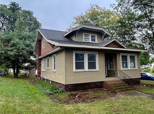 219 S Urberg Ave, Blair, WI 54616