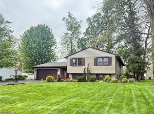 3225 Caprice Dr SW, Warren, OH 44481