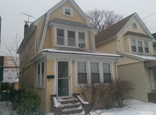 7222 Manse St, Forest Hills, NY 11375
