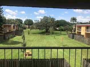 2836 Somerset Park Dr APT 203, Tampa, FL 33613