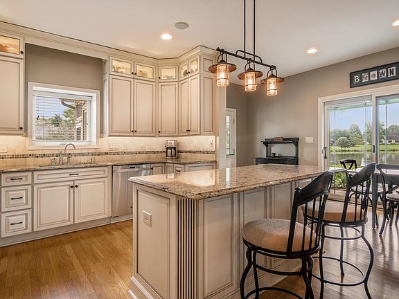 4th image of 2675 Quail Crossing Dr