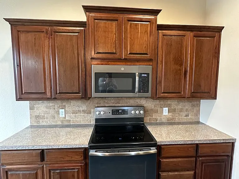 3820 Carrera Ln — Photo 5