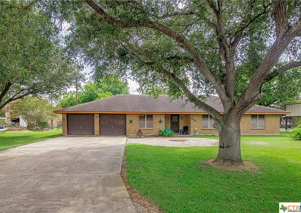 1st image of 402 N Mesquite Dr