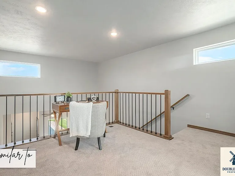 2407 E Jetty Pl — Photo 16