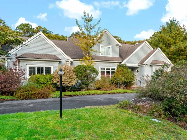 136 Hill And Plain Road, East Falmouth, MA 02536