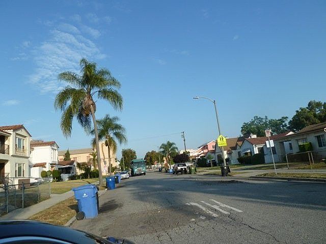 2nd image of 1855 W 69th St