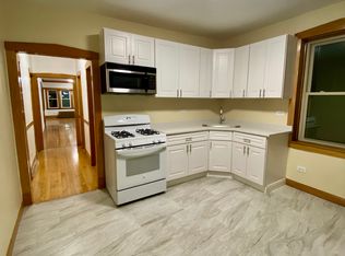2124 Ridgeland Ave, Berwyn, IL 60402