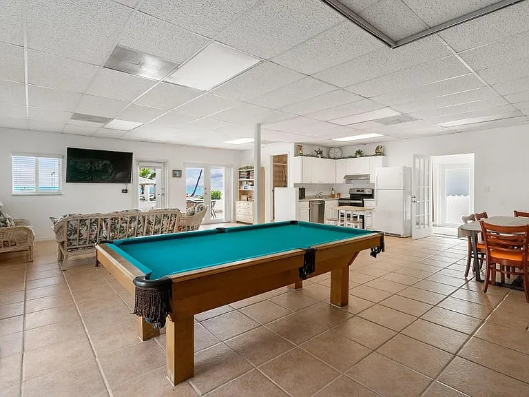 601 Cuda Ln — Photo 43