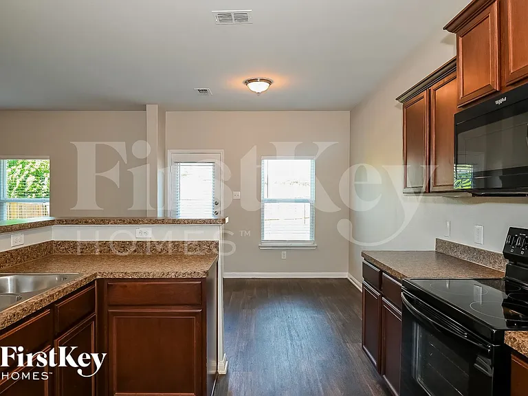 14281 Bridgeview Ln — Photo 6