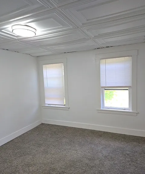 310 Reifert St — Photo 11