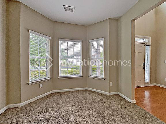 4th image of 1652 Ewing Farm Dr