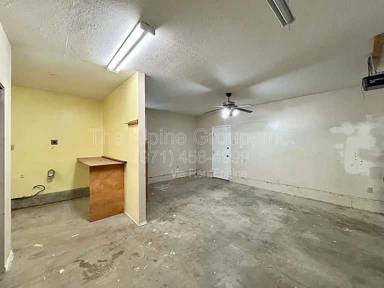 5595 SW Menlo Dr — Photo 46