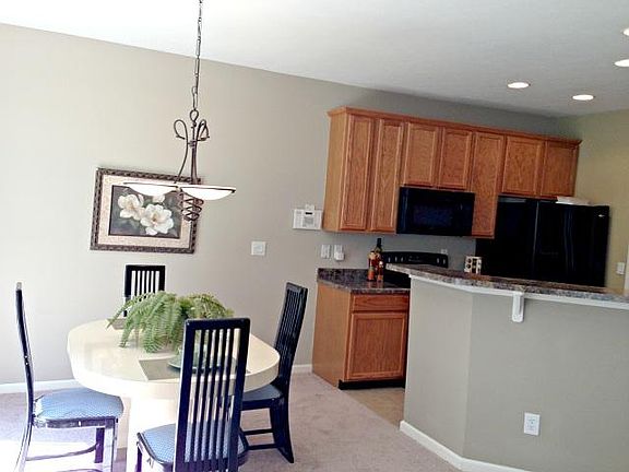 3rd image of 3927 Weston Pointe Dr
