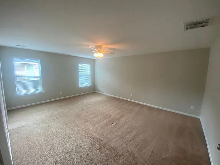901 Garden Hills Loop — Photo 11