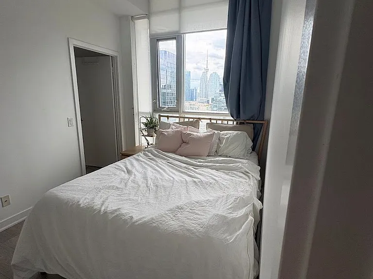 120 Parliament St #2102 — Photo 7