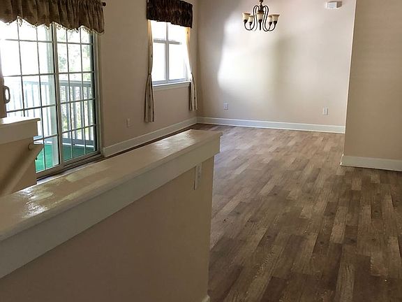 5th image of 75 Summerfield Ct APT 824