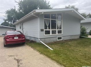 545 5th STREET N, Weyburn, SK S4H 0Z9