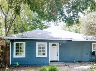 135 Rustic Dr, Pasadena, TX 77502