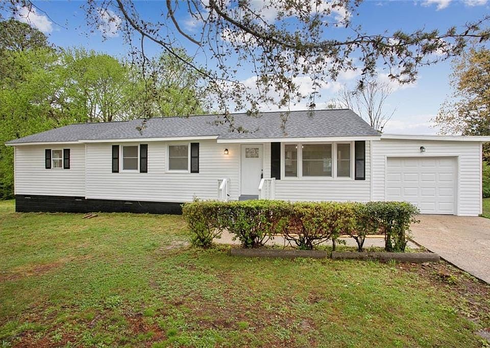 1st image of 110 Bethune Dr