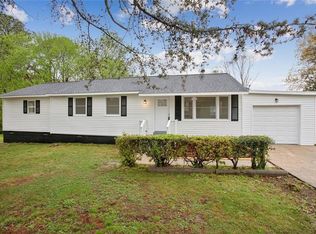 110 Bethune Dr, Williamsburg, VA 23185