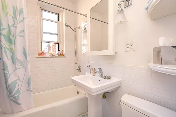 Sold by Jackson Heights Properties Real Estate LLC | media 1