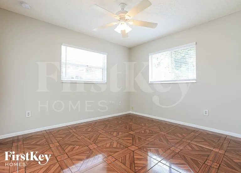 6099 David Blvd — Photo 10