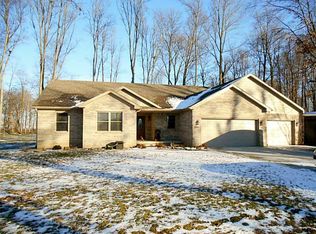 1225 S Glenway Dr, Crawfordsville, IN 47933