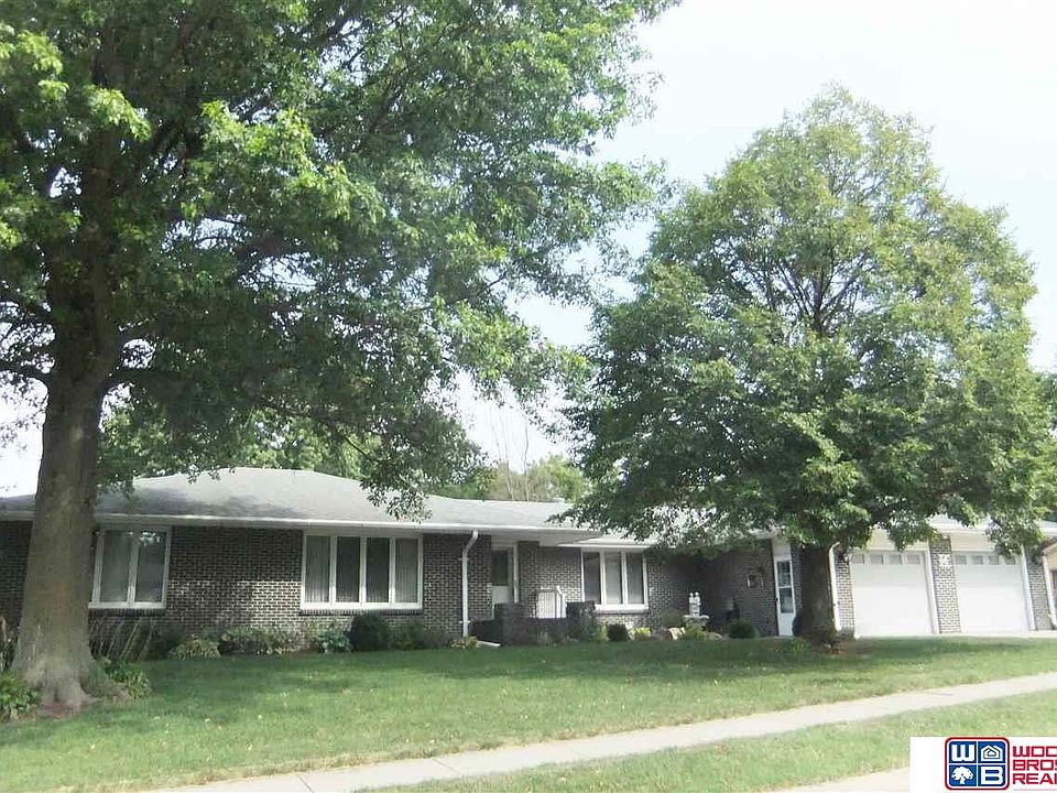 100 Franklin Ave Beatrice NE 68310 Zillow