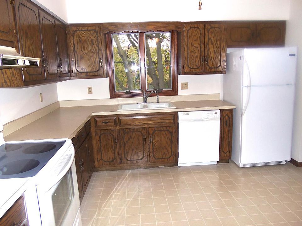 374 Twilight Dr Morris IL Zillow