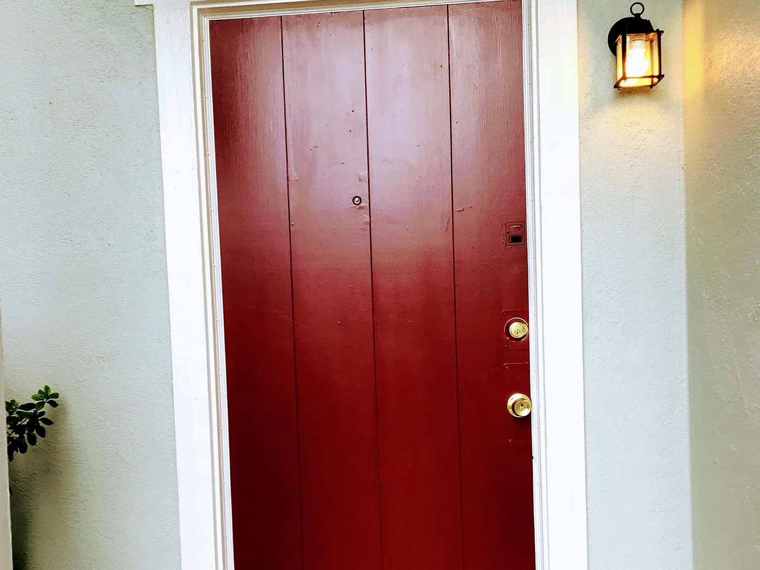 3 bed, 1800 sqft, $3,000 — Photo 2