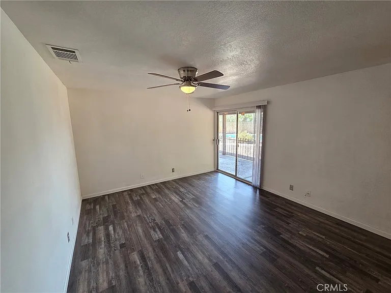 19145 Tomahawk Rd — Photo 19
