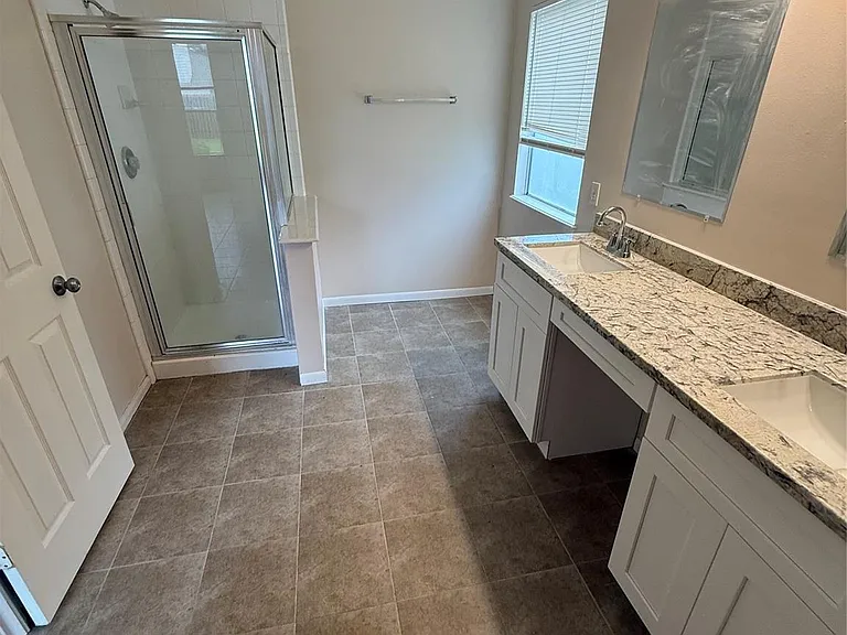 2226 Dawn Shadow Way — Photo 6