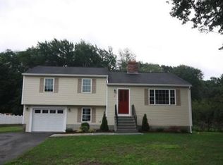 4 Appleton Dr, Hudson, MA 01749