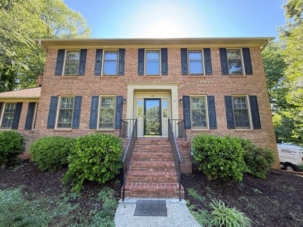 185 Heatherton Way