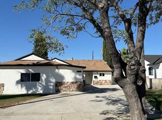 9762 Stanwin Ave, Pacoima, CA 91331