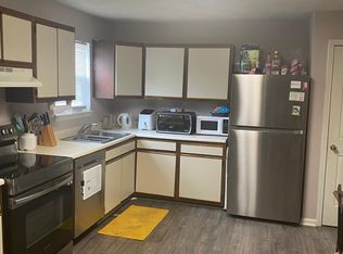 211 Pheasant Run Dr, Blacksburg, VA 24060